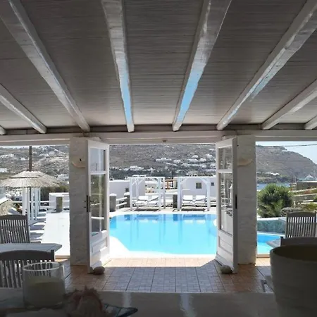 Casa Bianca אורנוס