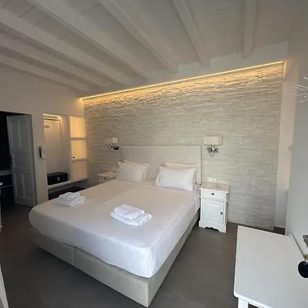 מלון Casa Bianca 2*