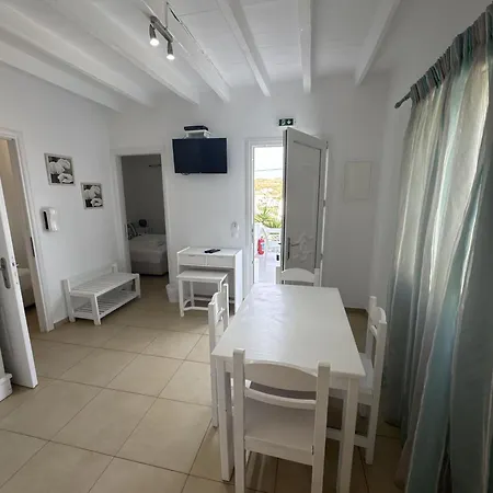 Casa Bianca Hotel 2*